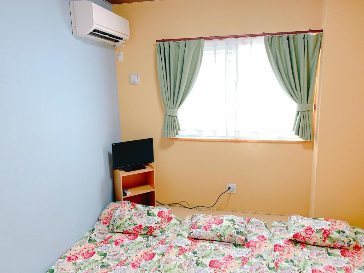 Guest House Kokokara Naha Exterior photo